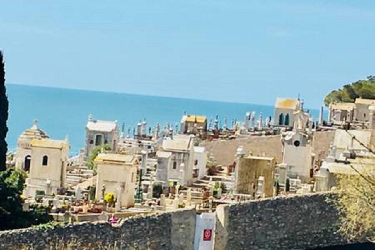 MAGNIFIQUE APPART 102 m2 ART/DÉCO AU BORD DE L'EAU Sète Exterior foto